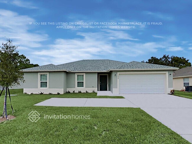 property at 177 SW Thornhill Dr