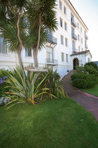 El Prado Apartments in San Francisco, CA - Foto de edificio - Building Photo