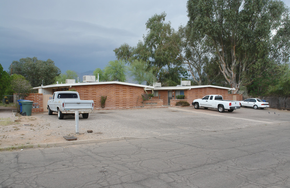 2631-2637 E Water St in Tucson, AZ - Building Photo