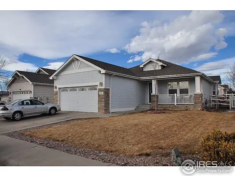 property at 1319 Finch St