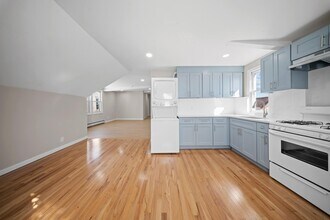 20 Monroe St in Mount Vernon, NY - Building Photo - Building Photo