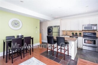 283 King St E in Hamilton, ON - Building Photo - Building Photo