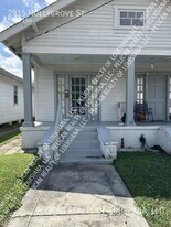 2915 Hollygrove St in New Orleans, LA - Building Photo