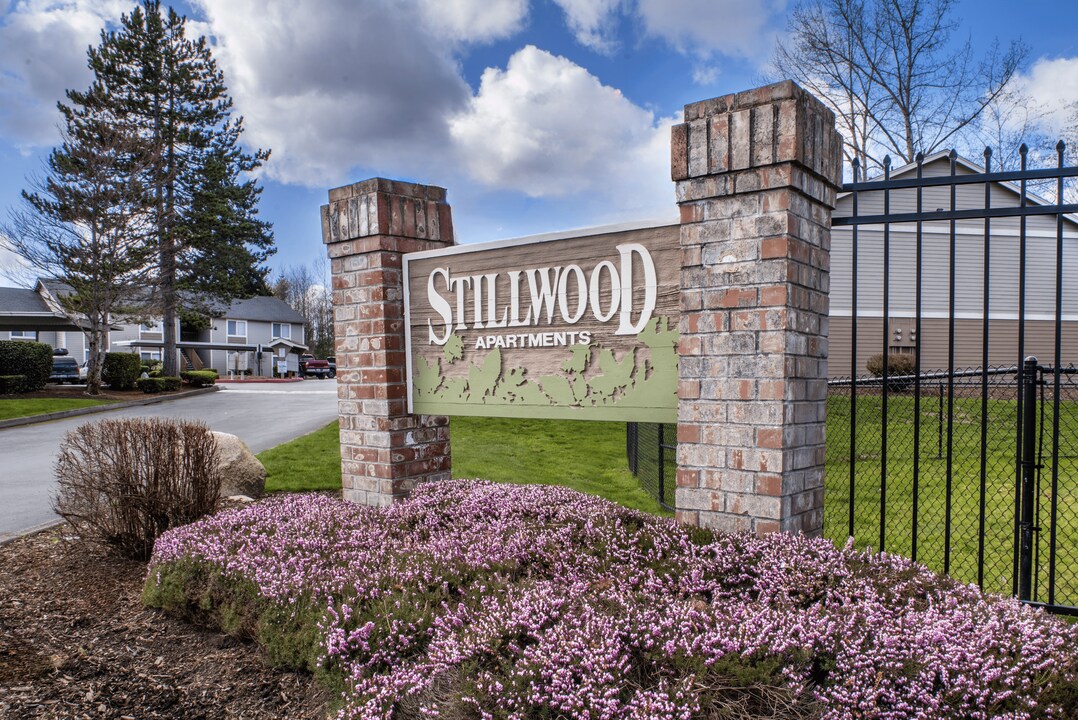 Stillwood Apartments in Tacoma, WA - Building Photo