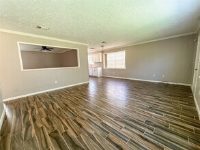 2906 Quail Valley E Dr in Missouri City, TX - Foto de edificio - Building Photo