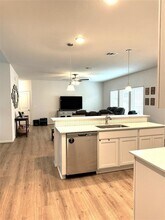 553 Warlander Way in Georgetown, TX - Building Photo - Building Photo