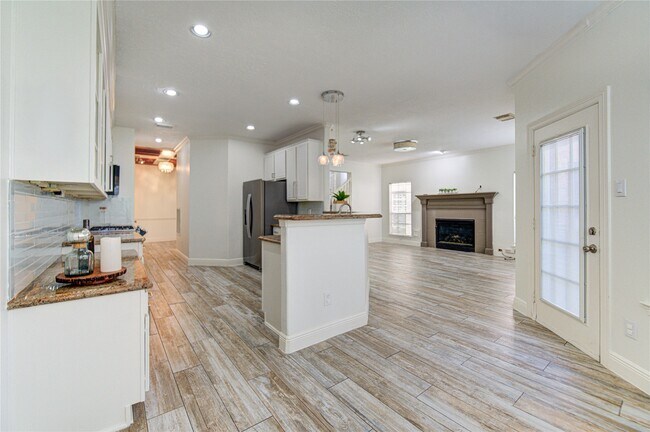 property at 1115 Enclave Square E