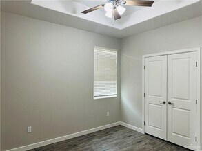 1005 Sugar Gdn Dr in Pharr, TX - Building Photo - Building Photo