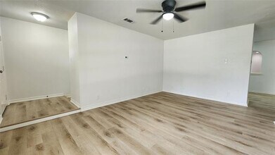 1423 Main St in Kaufman, TX - Building Photo - Building Photo