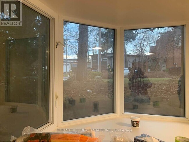 4 Hyfan Ct in Toronto, ON - Building Photo - Building Photo