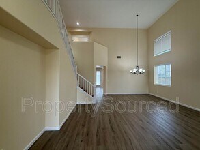 1830 Persimmon Way in Tracy, CA - Building Photo - Building Photo