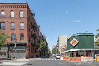 242 S 1st St in Brooklyn, NY - Building Photo - Building Photo