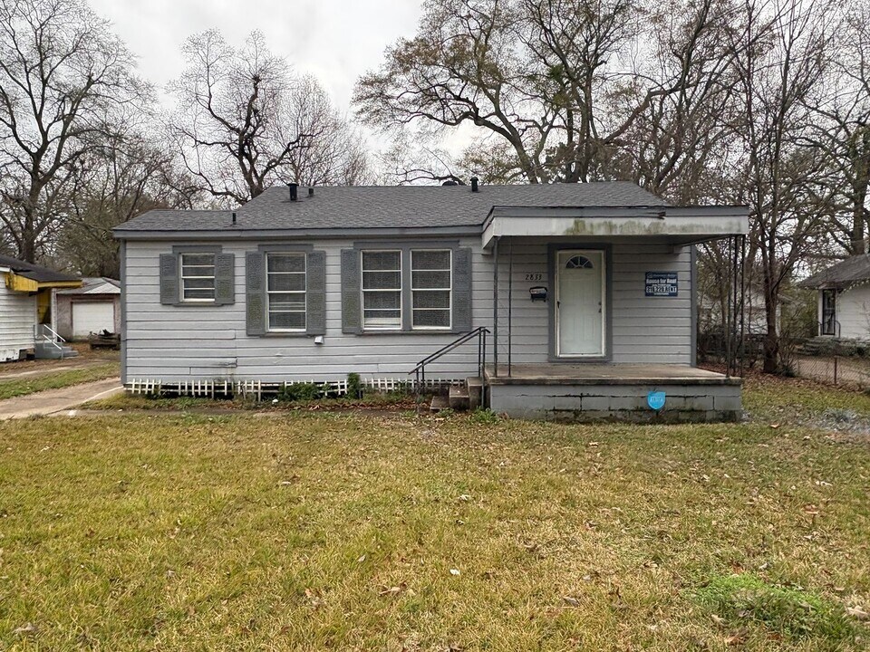 2833 Morningside Dr in Shreveport, LA - Building Photo