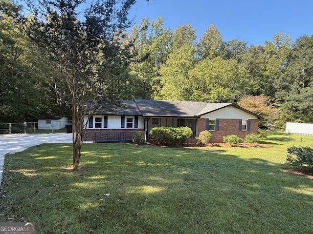 270 Carriage Cir in Stockbridge, GA - Building Photo