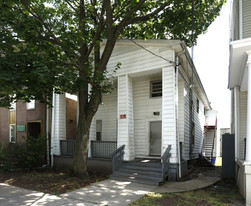 112 Bayard St Apartments