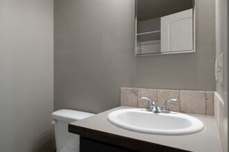 Centerpoint Townhomes in Meridian, ID - Foto de edificio - Interior Photo