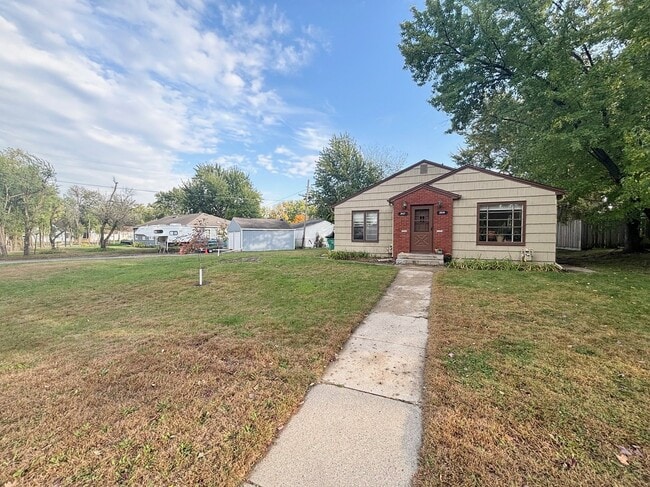 property at 2837 Virginia Ave S