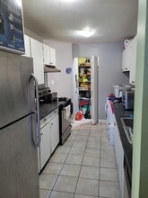 13923 72 Av in Surrey, BC - Building Photo - Building Photo