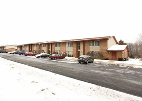 Pine Knoll-Whitmore Lake Apartments