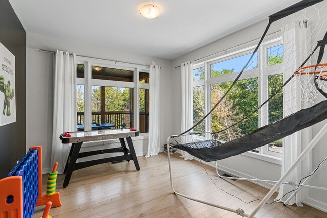 1007 Napier Ct