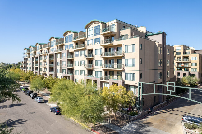 Tapestry on Central in Phoenix, AZ - Building Photo - Building Photo