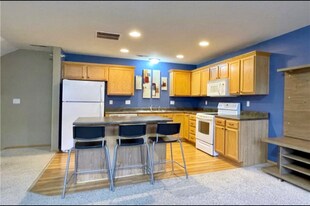 2150 NE 18th St in Grimes, IA - Building Photo