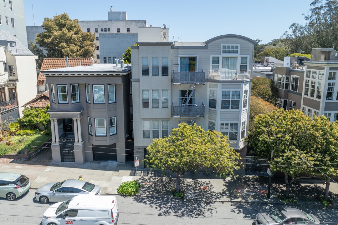 550 Stanyan St in San Francisco, CA - Building Photo