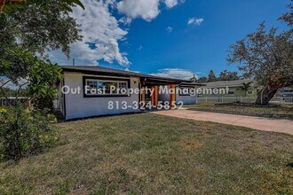 4841 Lazy Ln in St. Petersburg, FL - Building Photo - Building Photo