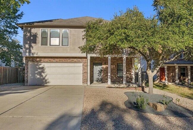 property at 1434 Meadow Pkwy