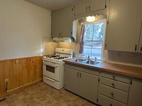 334 E Elizabeth St in Fort Collins, CO - Building Photo - Building Photo