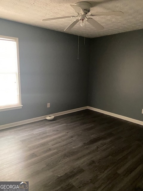 145 Belle Dr in Fayetteville, GA - Building Photo - Building Photo