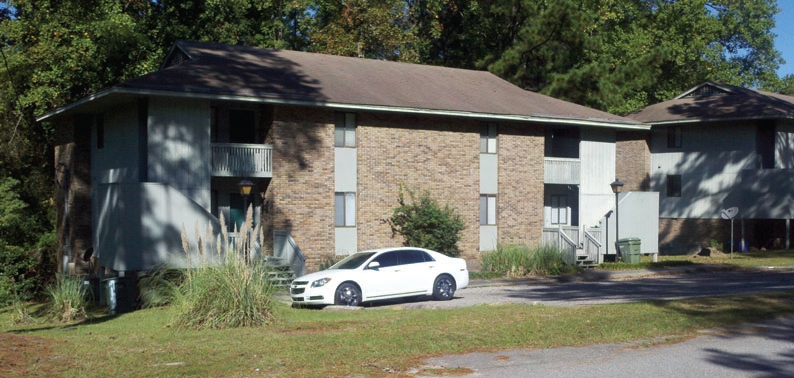 Summers Park Apartments in Orangeburg, SC - Building Photo