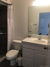 3870 San Simeon Cir-Unit -0 in Weston, FL - Building Photo - Building Photo