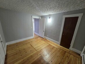 15 Carr Ln-Unit -2 in Farmingdale, ME - Building Photo - Building Photo