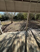 302 S Burleson St in Kyle, TX - Building Photo - Building Photo