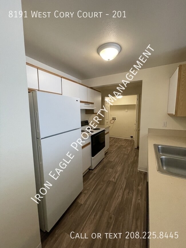 8191 W Cory Ct in Boise, ID - Building Photo - Building Photo