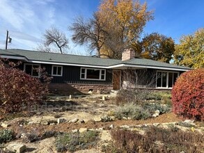 1835 Broadmoor Dr in Boise, ID - Building Photo - Building Photo