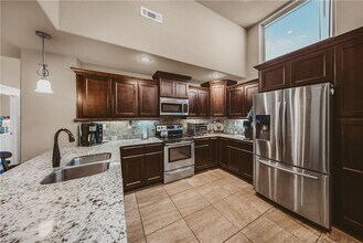 3301 SW Stonepoint Ave in Bentonville, AR - Building Photo - Building Photo