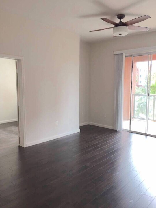 15 E Agate Ave in Las Vegas, NV - Building Photo