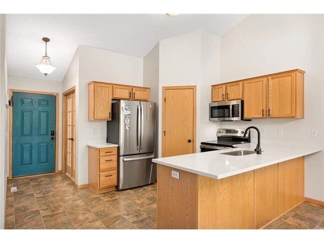 19871 Iberis Ave in Lakeville, MN - Building Photo - Building Photo