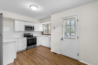 265 Greenwich Ave in Paulsboro, NJ - Building Photo - Building Photo