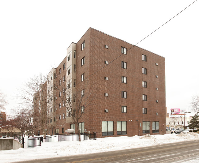 Holmes Greenway in Minneapolis, MN - Building Photo - Building Photo