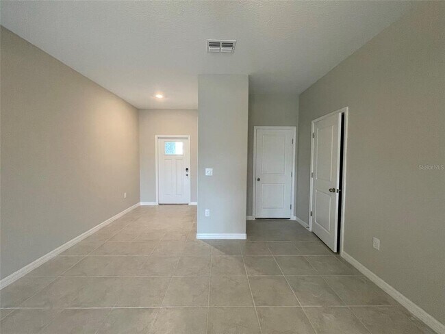 3553 Bellmeade Ct in Wesley Chapel, FL - Building Photo - Building Photo