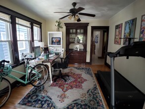 107 Pennsylvania Ave, Unit 1 in Somerville, MA - Building Photo - Building Photo