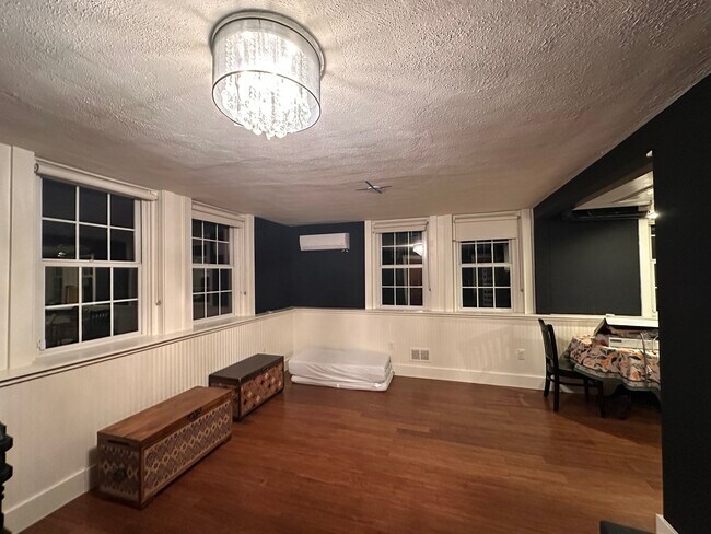 1030 County Road 15, Unit Teacher's Apartment in Brighton, CO - Building Photo - Building Photo