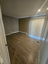 4625 N Carefree Cir, Unit 1 in Colorado Springs, CO - Building Photo - Building Photo