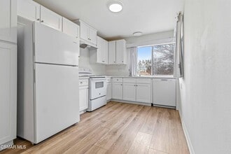 2678 La Paloma Cir in Thousand Oaks, CA - Building Photo - Building Photo