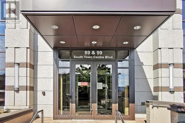 99 S Town Centre Blvd in Markham, ON - Building Photo - Building Photo