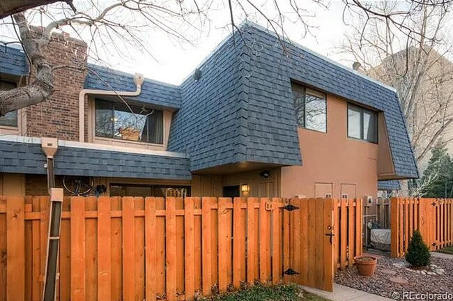 7995 E Mississippi Ave in Denver, CO - Building Photo - Building Photo