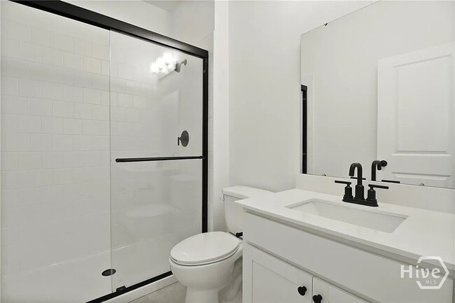 176 Kingswood Cir in Bloomingdale, GA - Building Photo - Building Photo